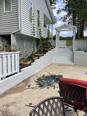 Deck Staining in Brooklyn, MD (1)