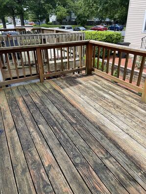 Before & After Deck Painting in Baltimore, MD (2)