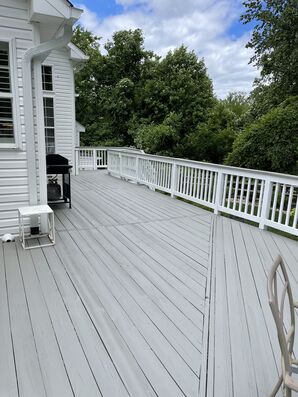 Deck Staining in Brooklyn, MD (5)
