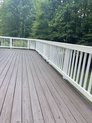Deck Staining in Brooklyn, MD (4)