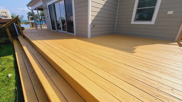 Deck & Dock Staining in Odenton, MD (3)